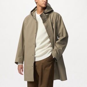 Uniqlo Men's Beige Raincoat